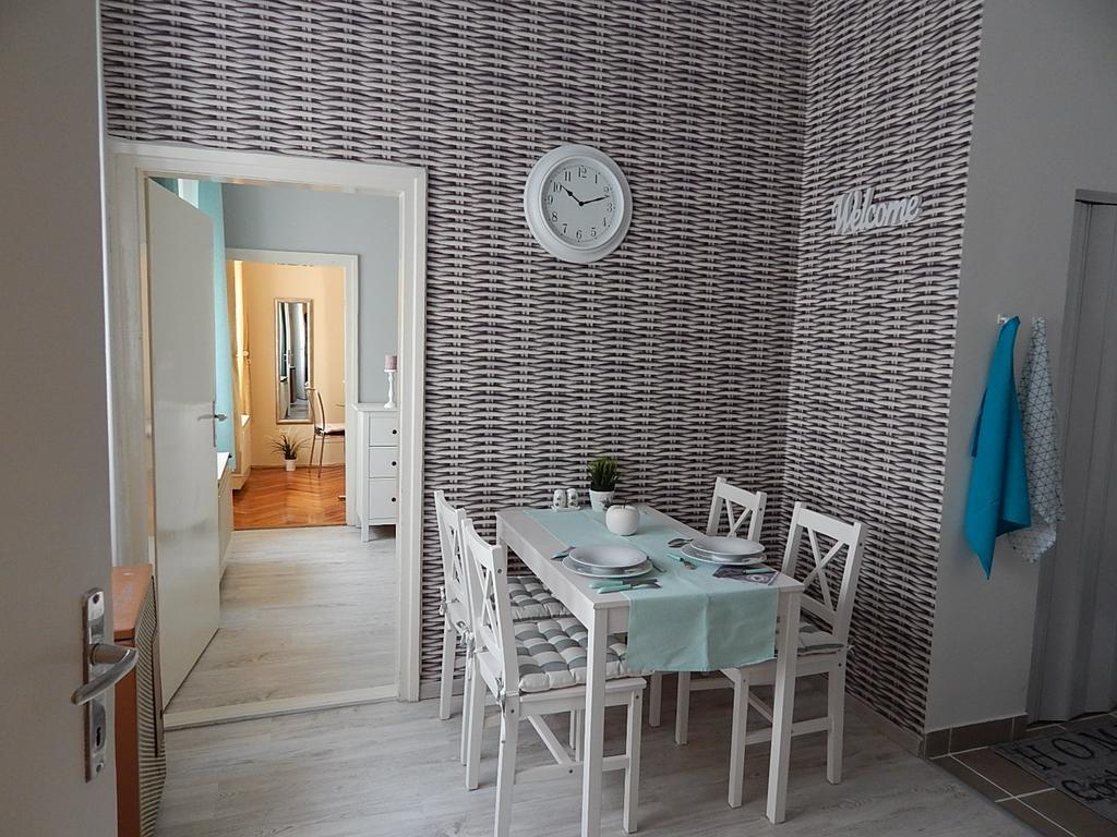 Ferencesek Apartman Pecs Exterior photo