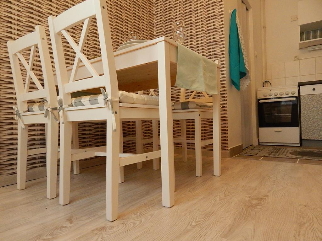 Ferencesek Apartman Pecs Exterior photo